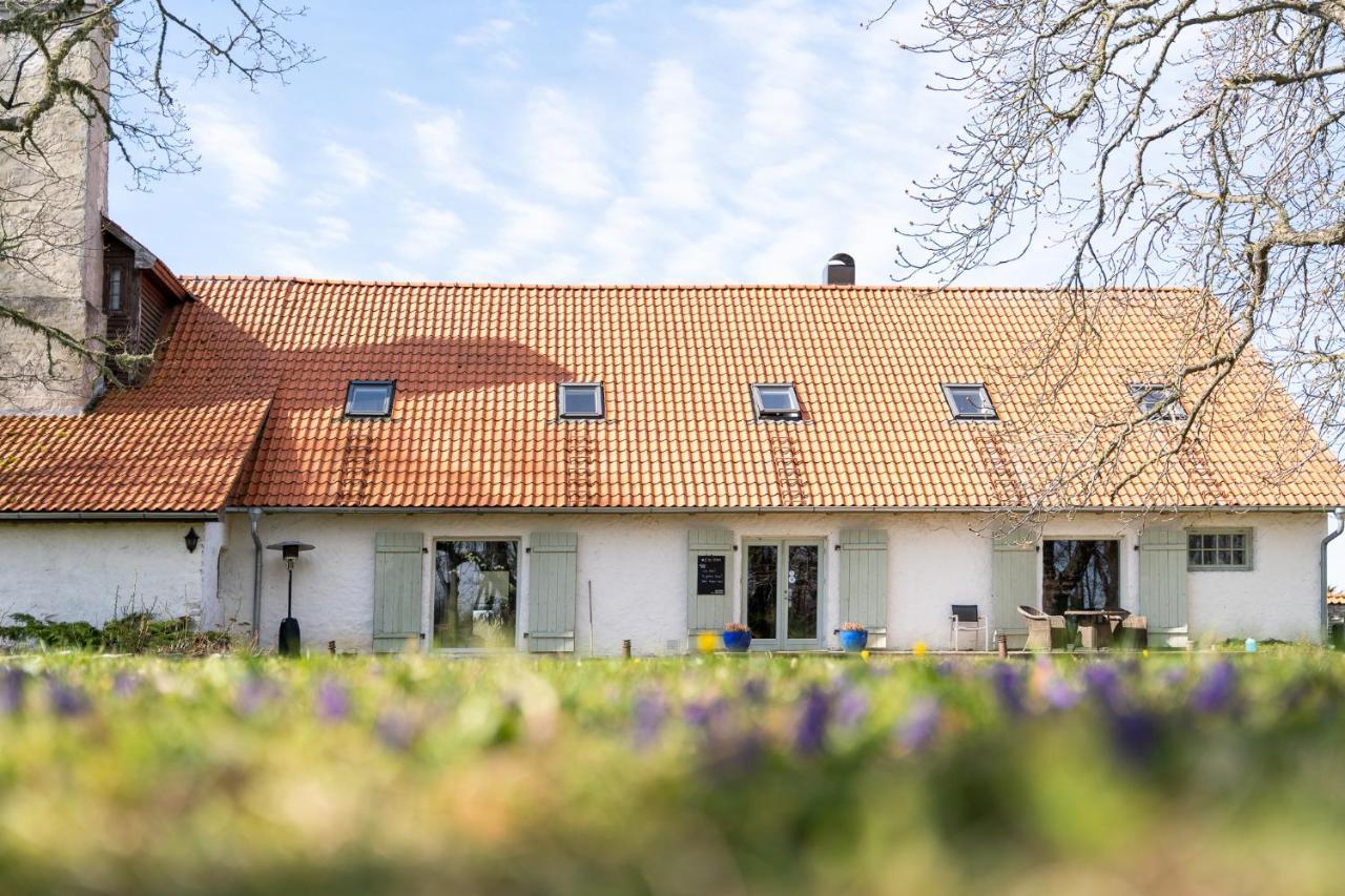 Dagen Haus Guesthouse Orjaku Exterior foto